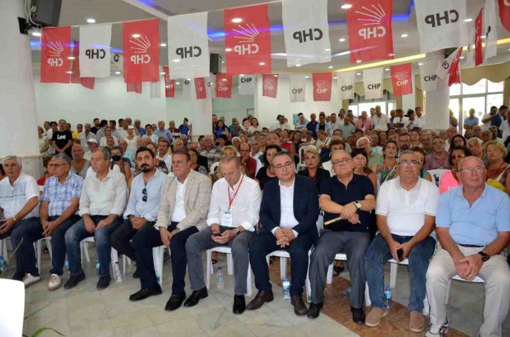 Ahmet Yılmaz, CHP Didim İlçe Kongresinde Yeni İlçe Başkanı Seçildi